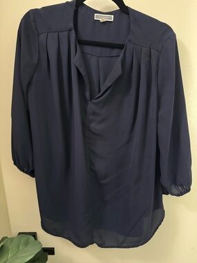 Navy Lightweight Blouse 3/4 Sleeves V Neck Pleione Size Medium
